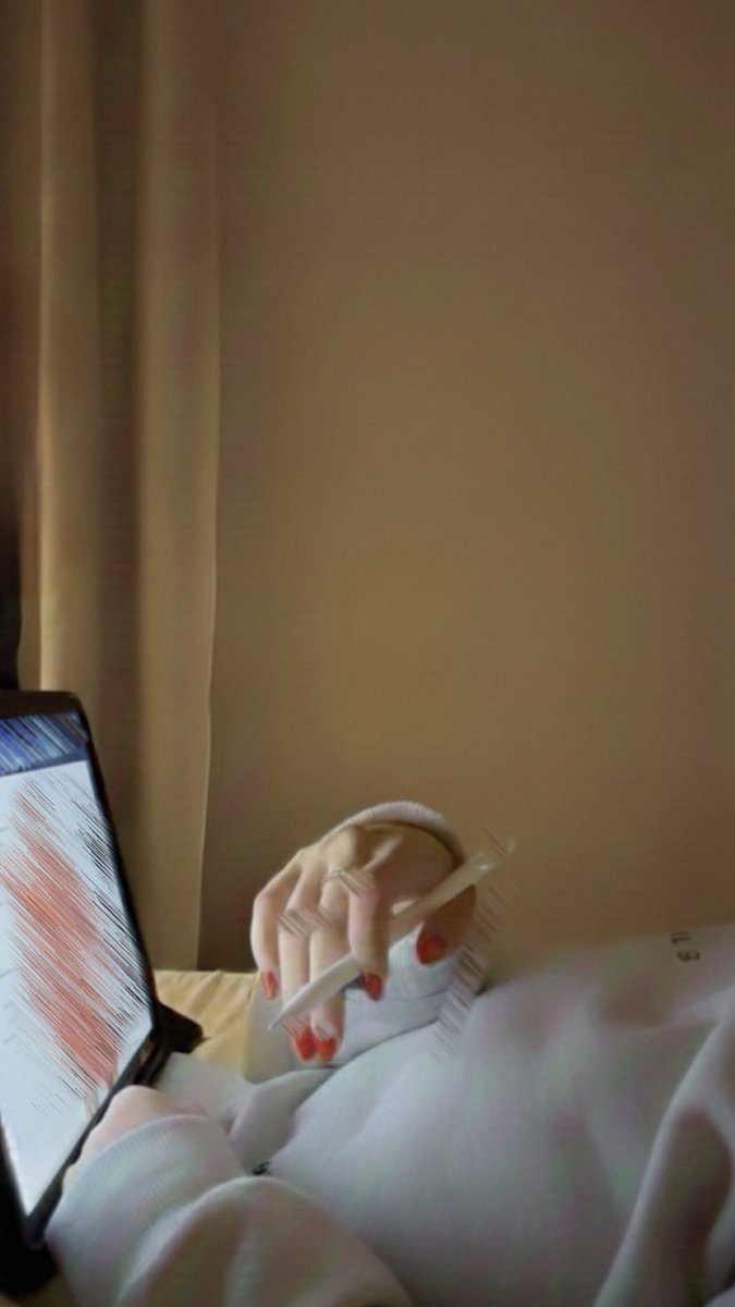 كلشي صايررر يزعل ويجيب التكاكك😣