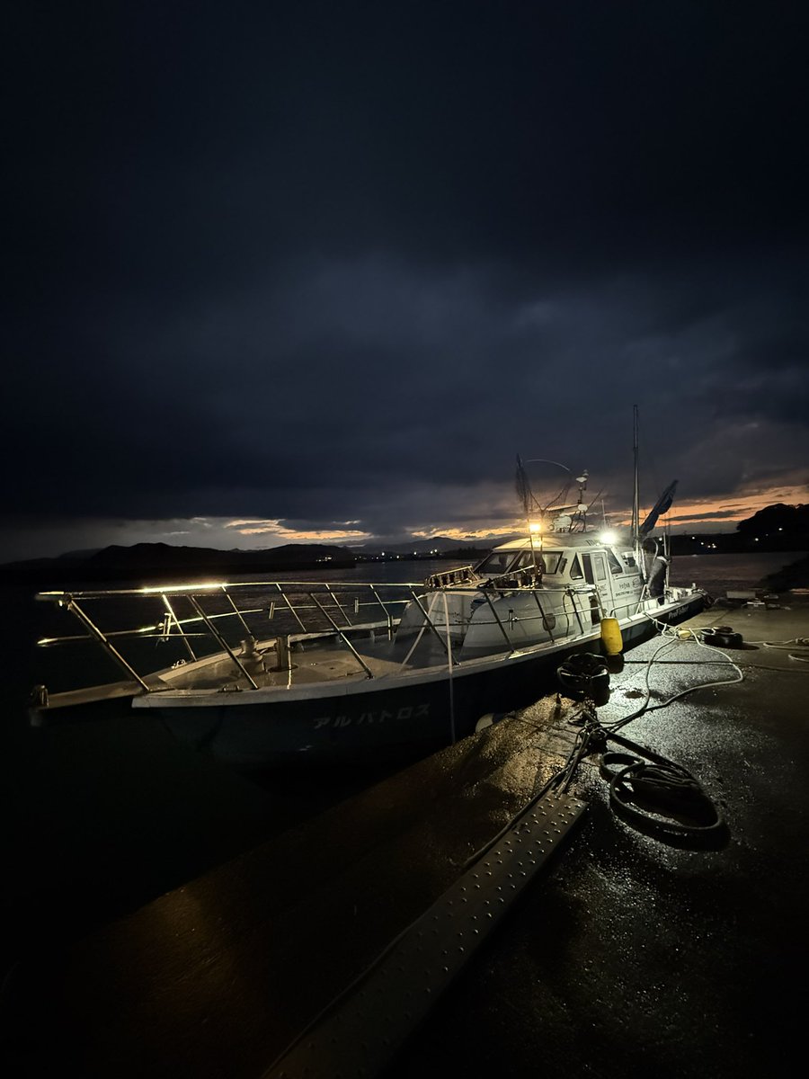 stringfishing's tweet image. 管釣りから帰ると翌日の丹後ジギング便空き1の連絡が来たから即申し込んでしまった