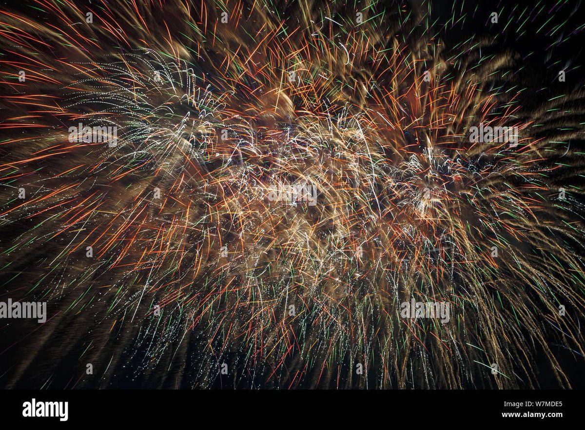 enukuda1970's tweet photo. Yeehaw! Nothin' beats lightin' up the night in Fireworks Frenzy–tap fast or watch 'em fizzle out. Five hearts to start, don't waste 'em!
Funny moment: Hit a mega combo and felt the boom in my bones!😂💥
Who's claimin' high score glory?
Ride on over and play!
#RootinTootin #Arcade https://t.co/CGJVXjVBZY