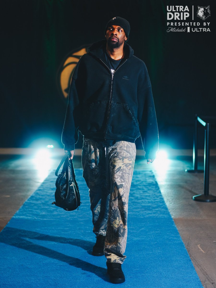 hello Naz Reid. 👋