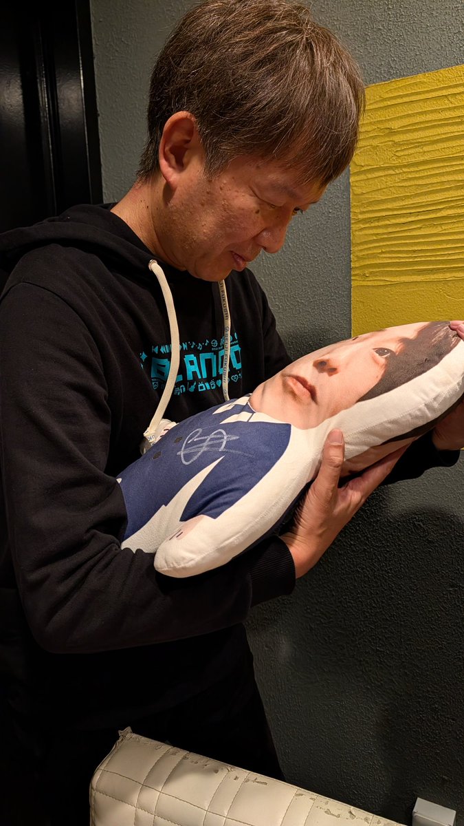 こいつは、もう戦友だよなぁ……

幸せになるんだよ。。。