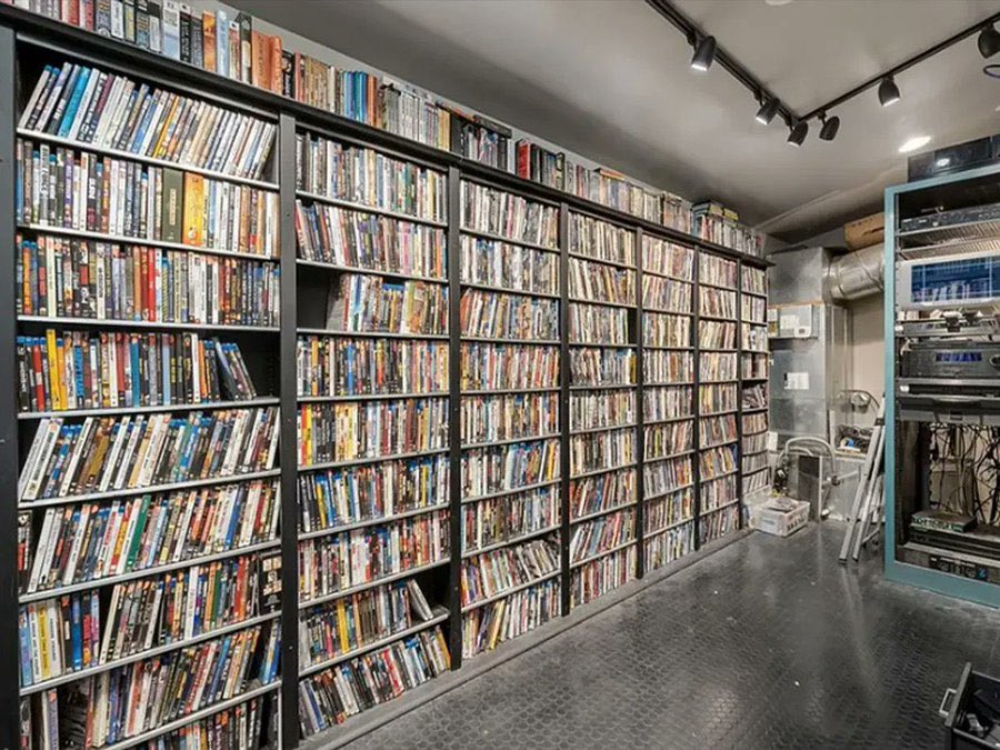 🖤 Buy Physical Media 🖤 tweet media