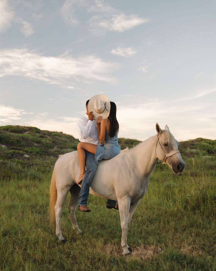 dobraaguas's tweet image. Eu, meu namorado e o Appa 💙