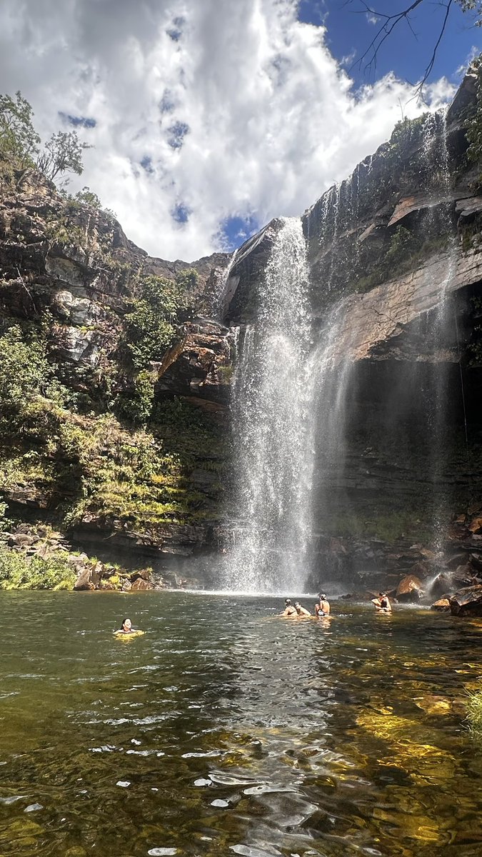 – Ahh, pq a Chapada não presta em dezembro.

A Chapada não prestando em dezembro.