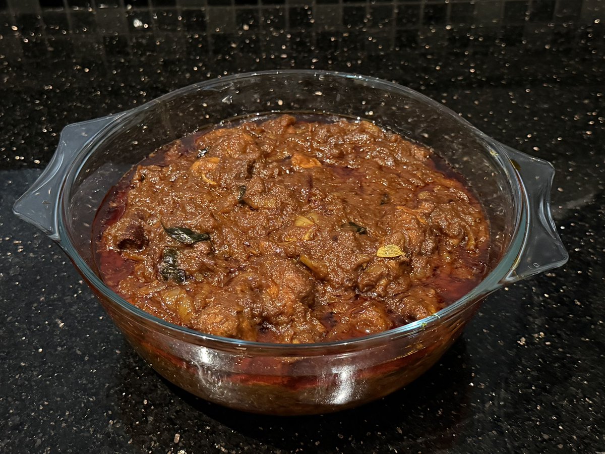 bumiwork's tweet image. Made Ayam Bawang for family gathering today.