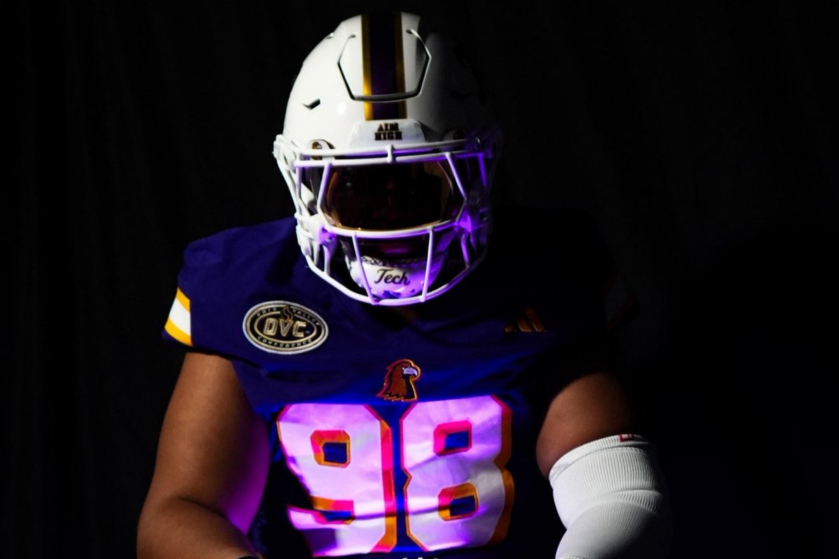 JGonzalesJr10's tweet photo. I caught up with former Shorter University DL Nakobi Spurrier to discuss his commitment to #TennesseeTech. #AimHigh #WingsUp @Coach_Mummau @CoachWilder353 

https://t.co/QFq79p4ece https://t.co/PtkFchZnTk