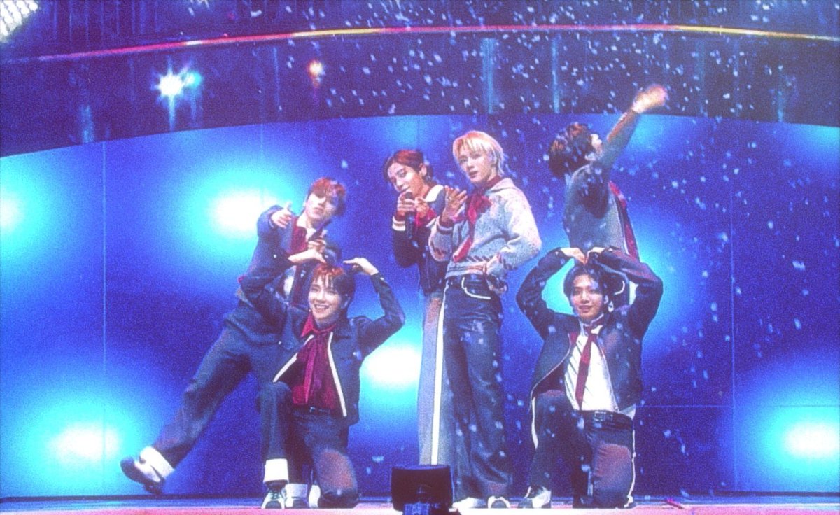 unagigoreng o_o tweet media