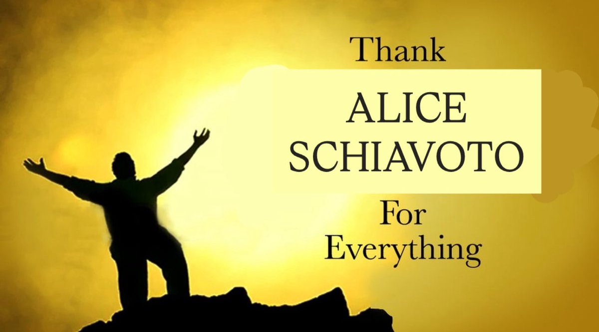 lorenaaorsi's tweet image. MUSICAO DO CARALHO PORRA