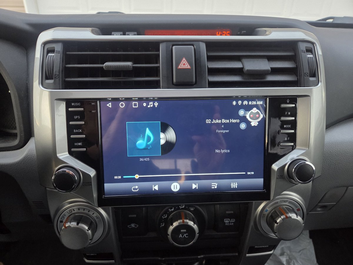 WJakeStateFarm's tweet image. Out with old and busted and in with the new hotness