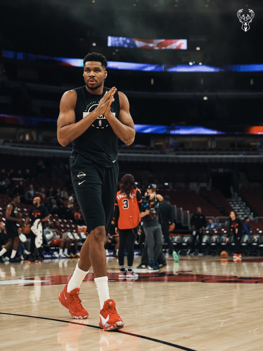 Milwaukee Bucks tweet media
