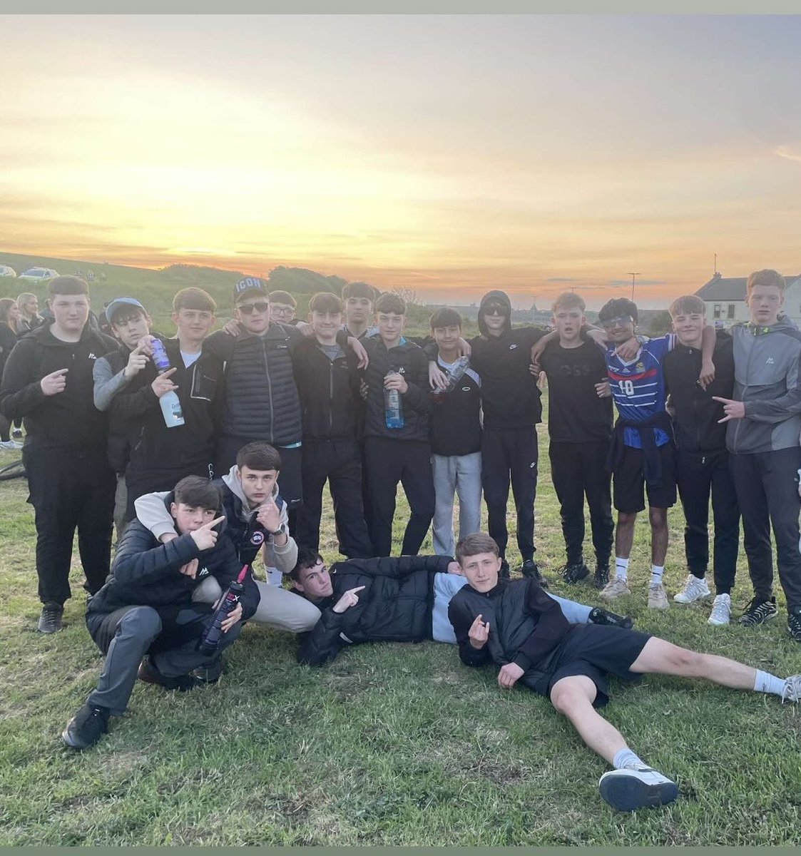 StraightArchive's tweet image. 