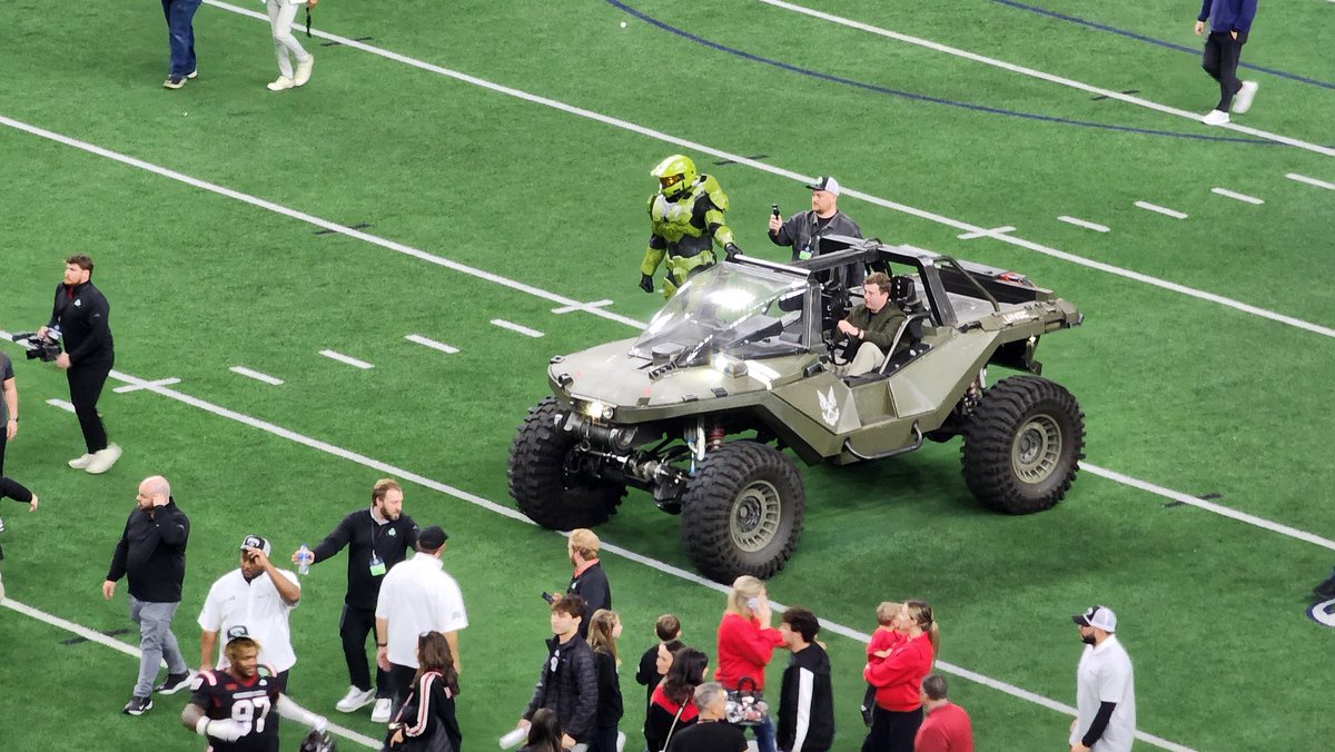 Tone Digs tweet media