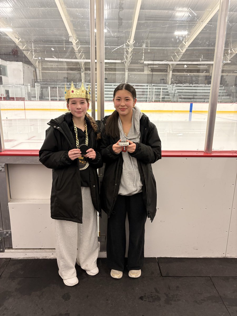 4-0 on the season!!!!

3-2 win over Newton North.

Goals by 
Hadley Benson
Lucy Blaney 
Adrianna Ng (1st HS goal) 

Game puck to Emma Homer for her outstanding 2 way hockey all night. 

<a href="/T_Mulherin/">Tom Mulherin</a> <a href="/HNIBonline/">Hockey Night</a> <a href="/DedhamAthletics/">DedhamAthletics</a>