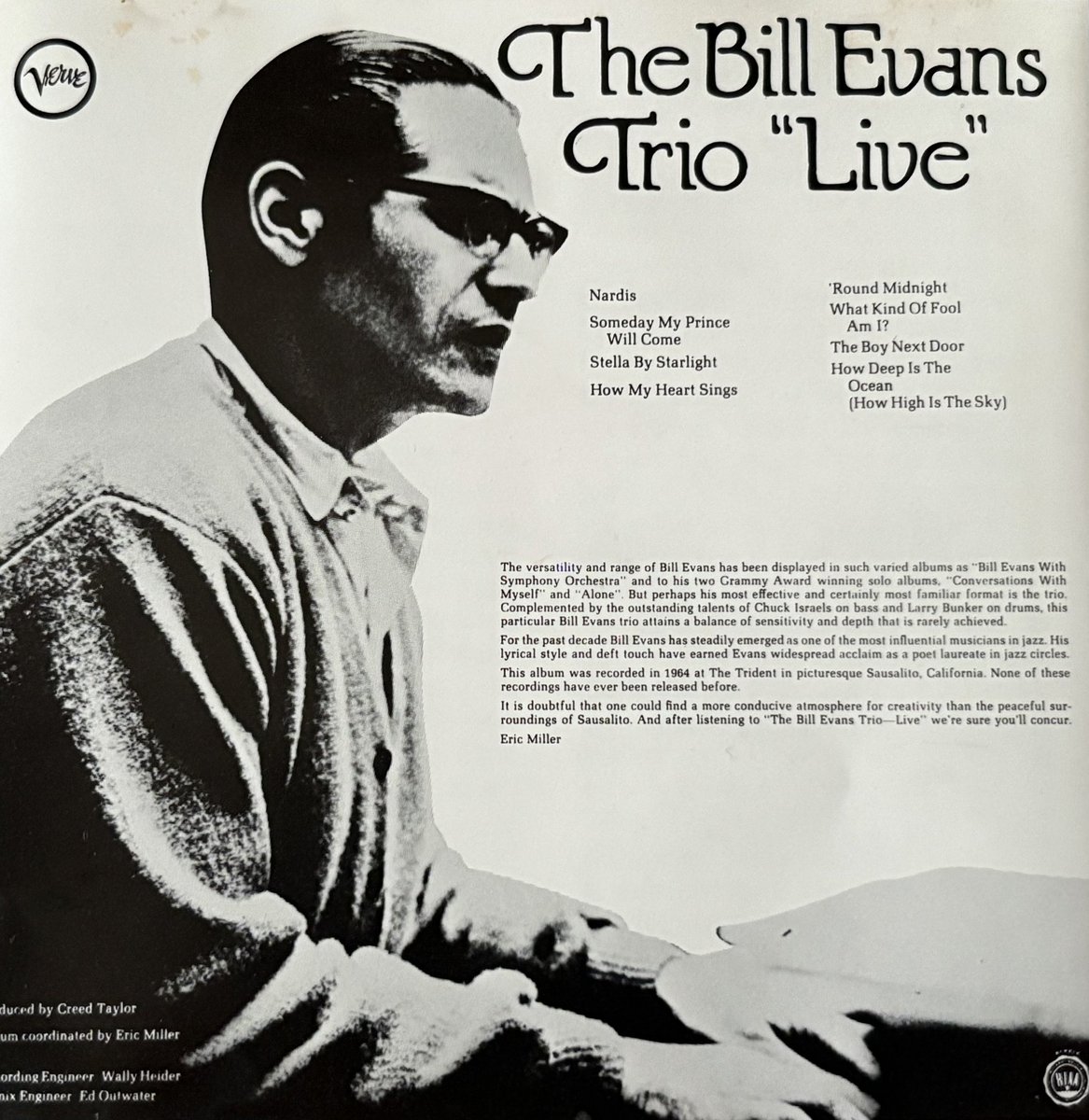 OM7341861341855's tweet photo. Nardis (Live At The Trident Club / 1964) https://t.co/ZKZHySyz7o

日曜日にはBill Evans を。
今日の1枚目1964年(Evans 35才)
カリフォルニア州のTrident clubの
Live盤

#BillEvans
#ChuckIsrales
#LarryBunker
#Nardis
#音楽三昧 https://t.co/sEJLvTgXcc