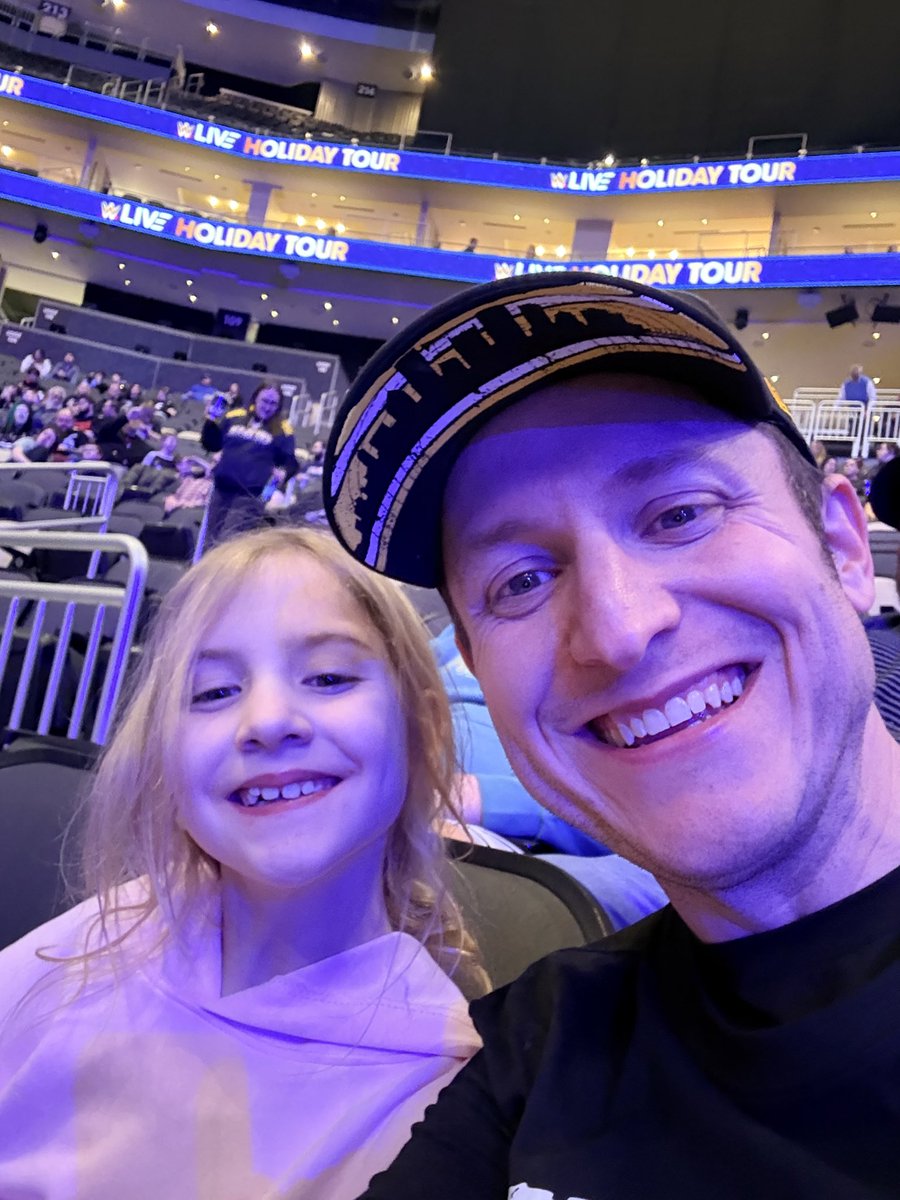 sfox814's tweet photo. #WWEPittsburgh https://t.co/0moSeEPGRk