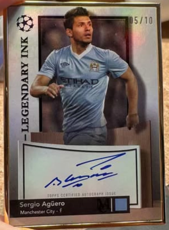 個人的には前回のやつ（画像ではロナウジーニョのやつ）が秀逸すぎると