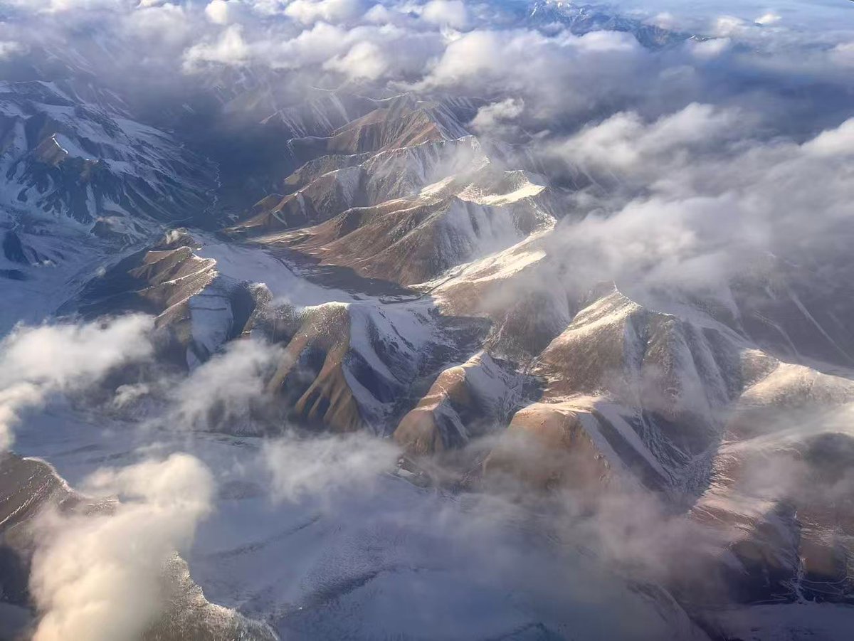 tuo22658's tweet photo. 倩山 δ»ε±±
tianshan mountain
fairy mountain
#mountai https://t.co/ob2P7GtBJk
