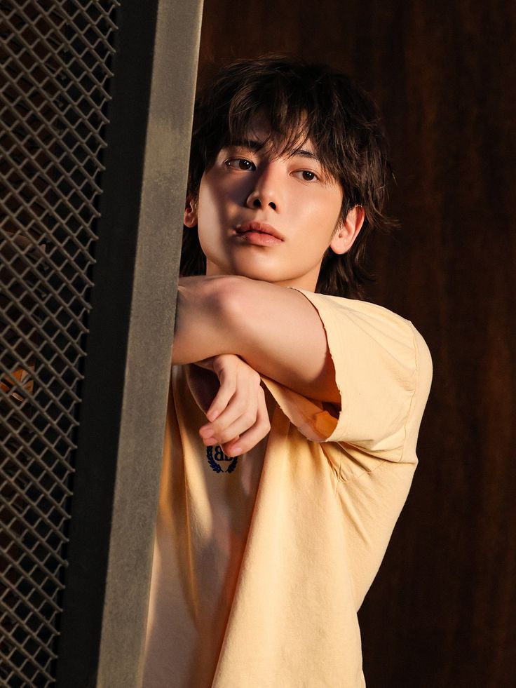 HOBI saw 🩷🩵 MiMi 🐨🐹 in glitters ✨ (@minamiharukades) / Posts / X