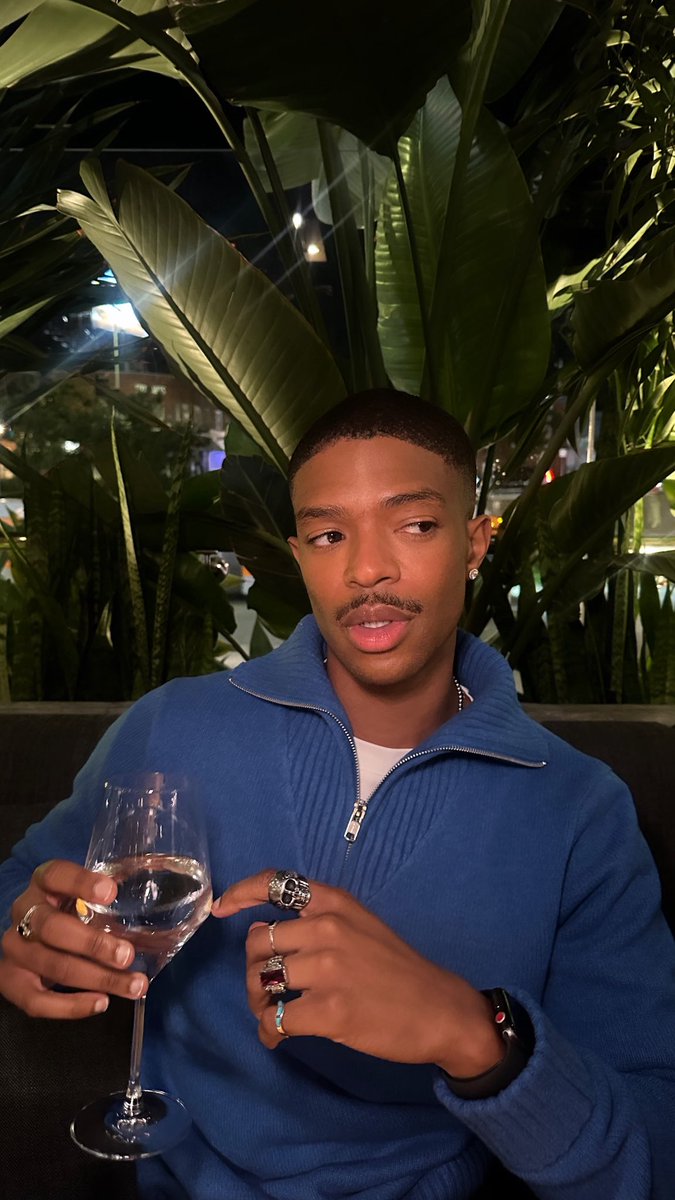 saint logan tweet media