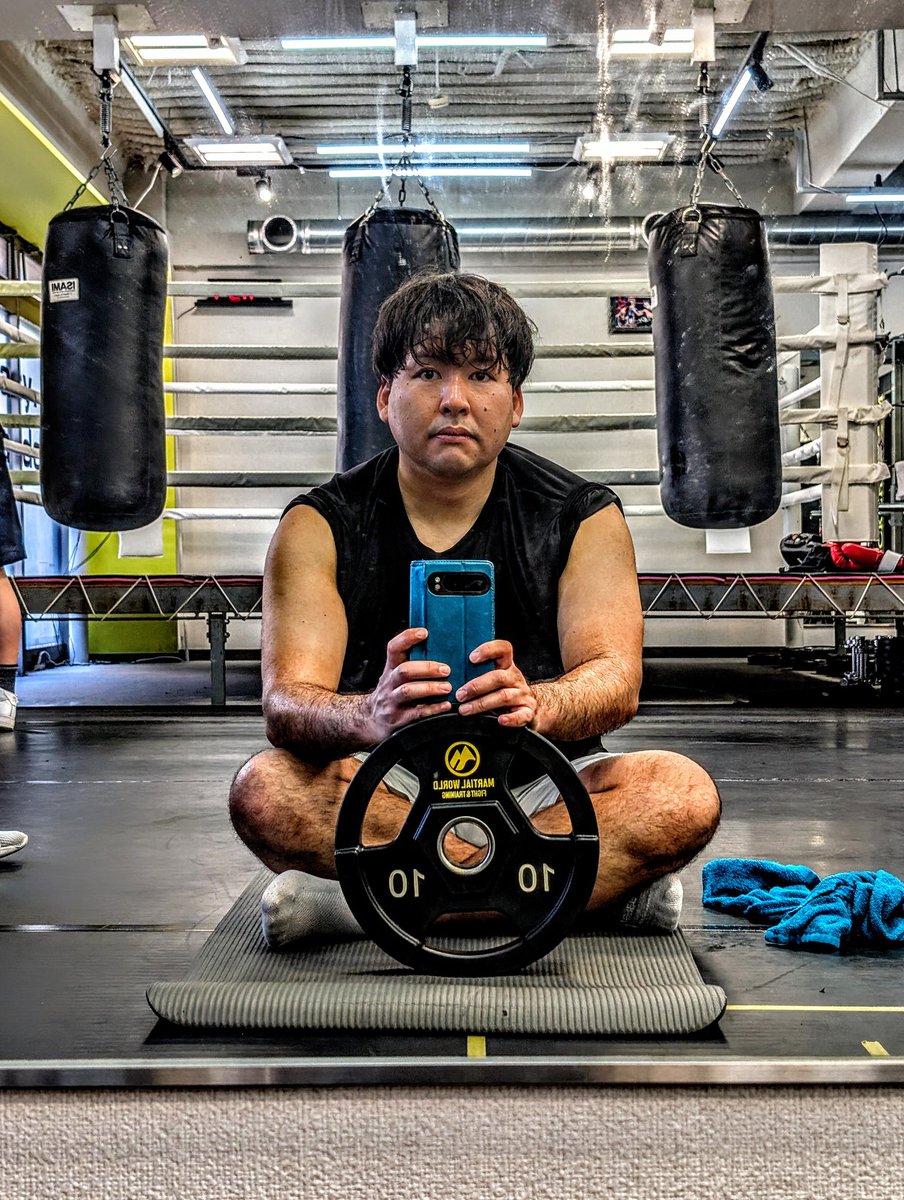 1ヶ月ぶりにウェイトトレーニングやったら、体が凄い鈍ってて激萎えし