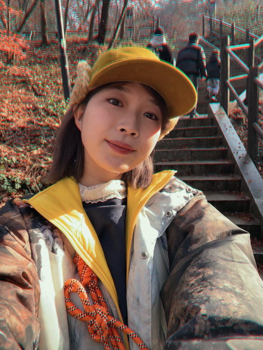 乃乃華ページ 原菜乃華カレンダー 2025.04-2026.03 – 丸善ジュンク堂書店ネットストア