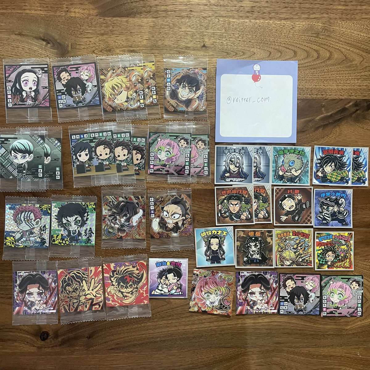 reitter_com's tweet photo. 【交換】鬼滅の刃デフォルメシール 13 14
ビックリマンチョコ

譲→画像1.2枚目
　
求→画像3.枚目
冨岡義勇
煉獄兄弟＆甘露寺蜜璃
2枚入りレア
栗花落カナヲ
炭治郎
シークレット

ウエハース13 其ノ十三 其ノ十四
にふぉるめーしょん
郵送希望　お気軽にお声掛け下さい🙇‍♀️ https://t.co/JVB7T27V0m