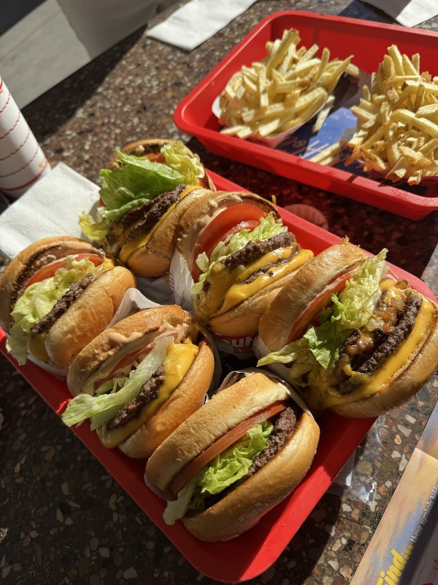 去户外吸收点大自然的能量，有些问题仿佛想清楚了，仿佛。