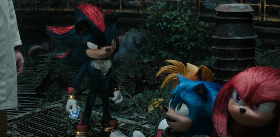 dailymovshadow's tweet photo. so rare to get all four of them in one shot #SonicMovie3 https://t.co/txfajox5yc