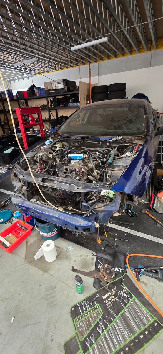 Uniiquity's tweet photo. Engine out tonight maybe? 🤔 https://t.co/QGxbmx4n04