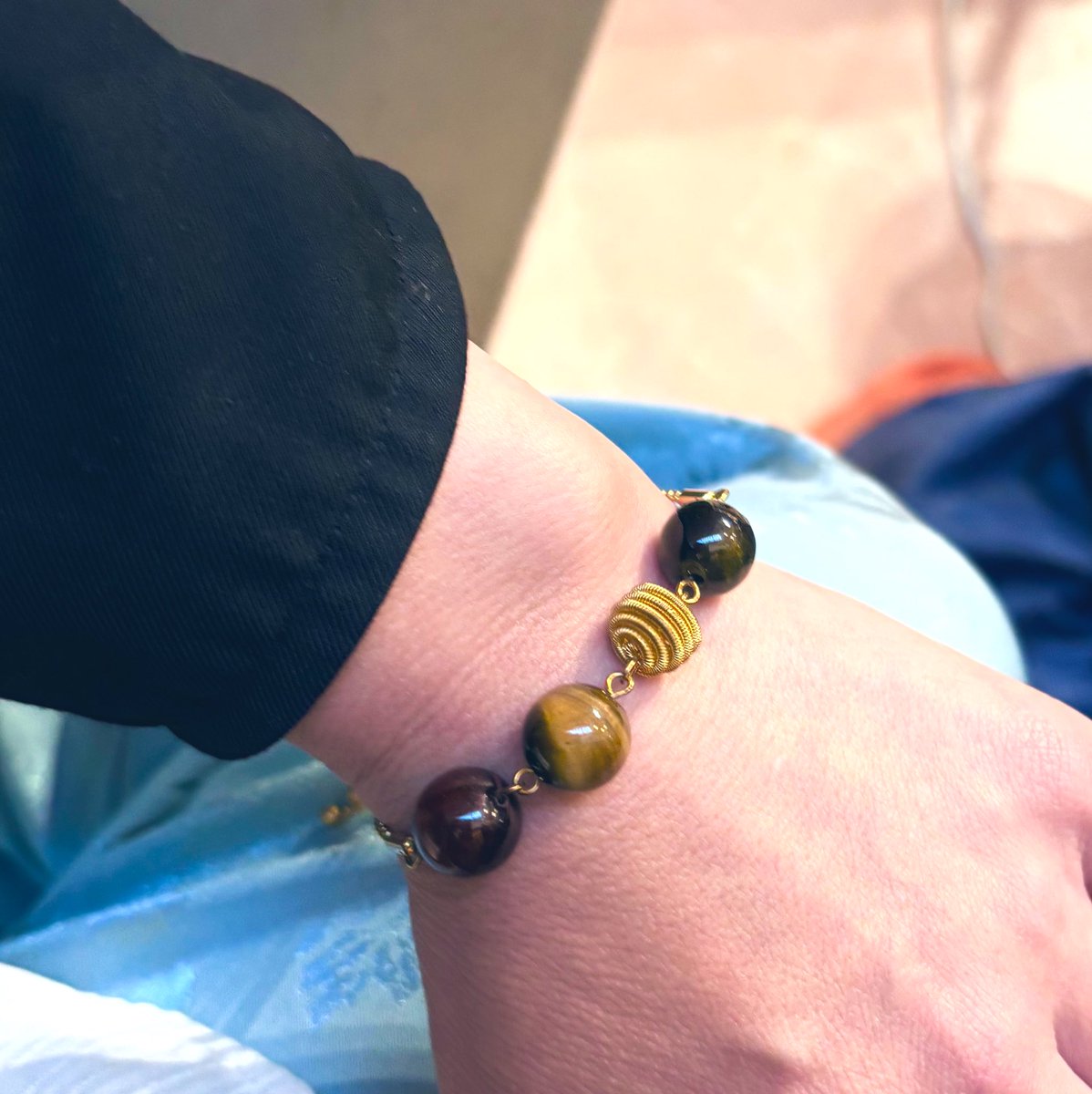 今年のご褒美っす(ˊᗜˋ)タイガーアイ(虎目石) 洞察力と決断力を高めと