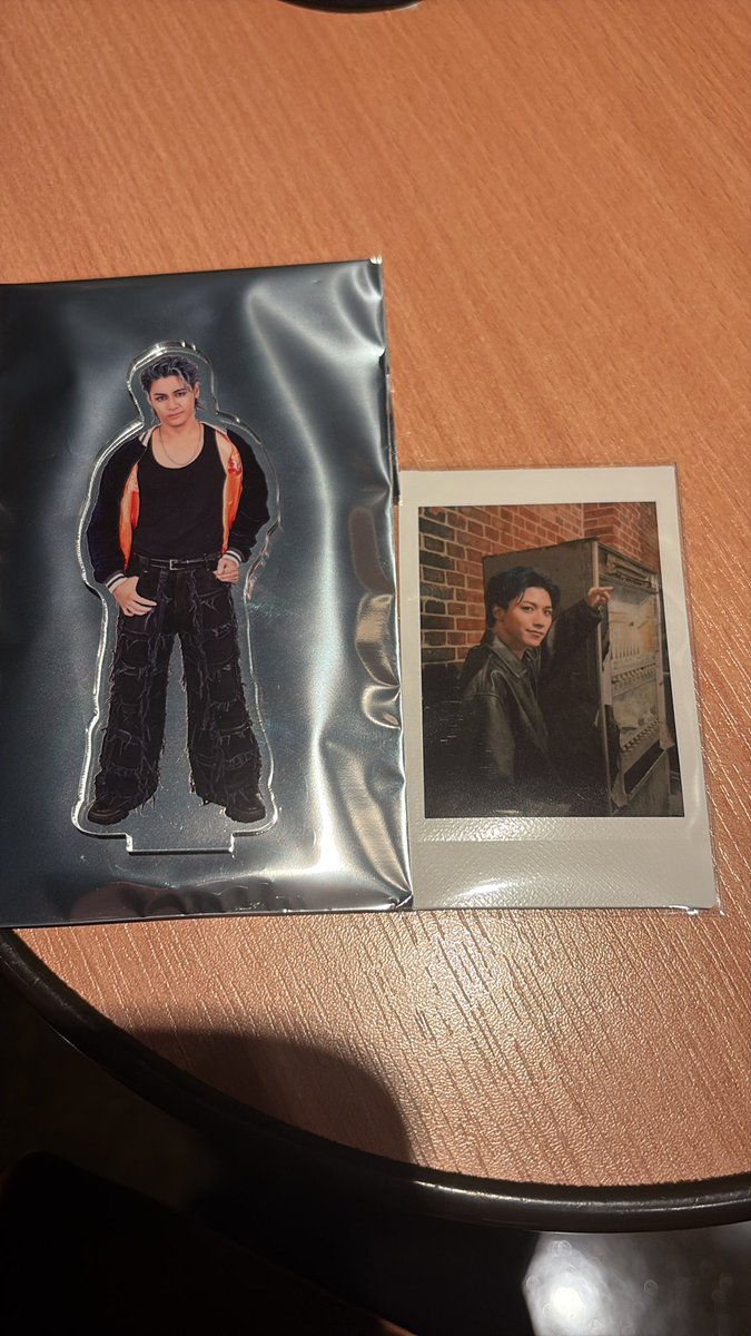 D.みな tweet media