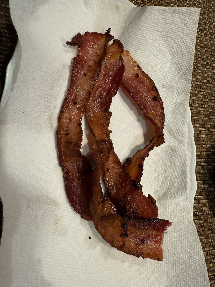 カリカリにしないと死ぬほどまずいの初めて知りました…