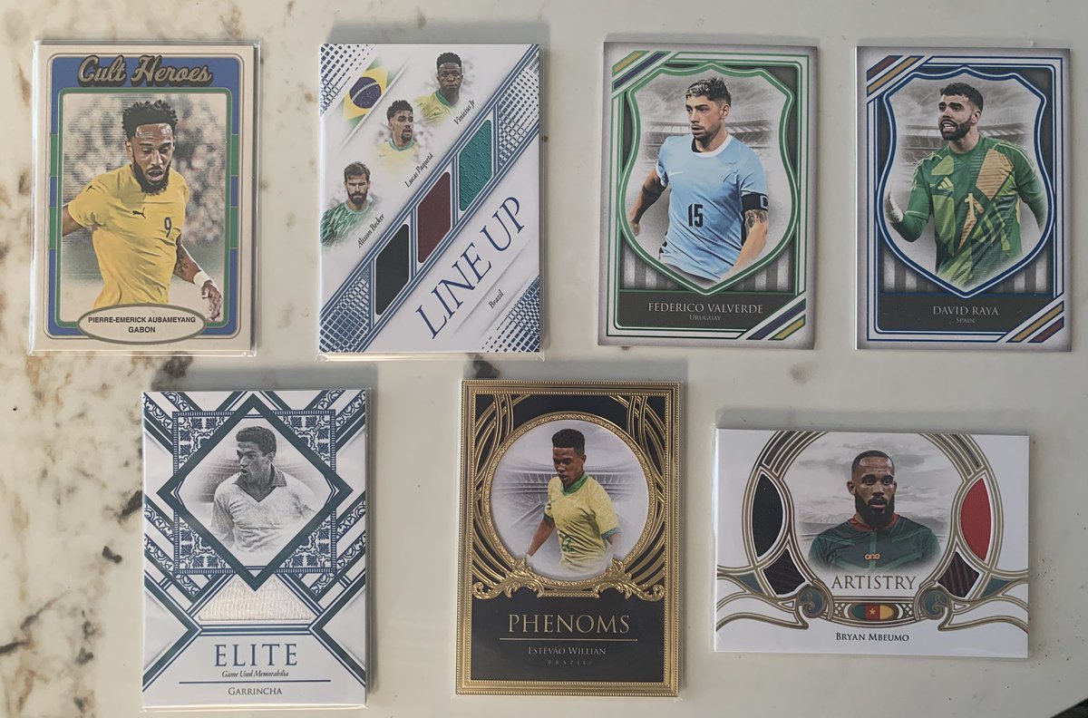 Futeraはこんな感じでした！！ 今年は2箱買ってオンカード、1of1