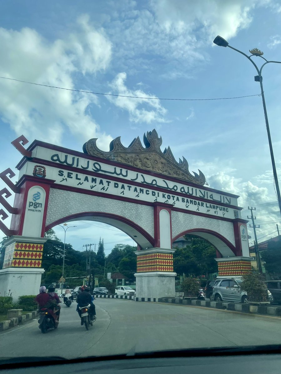 faizput's tweet image. Lampung 😎