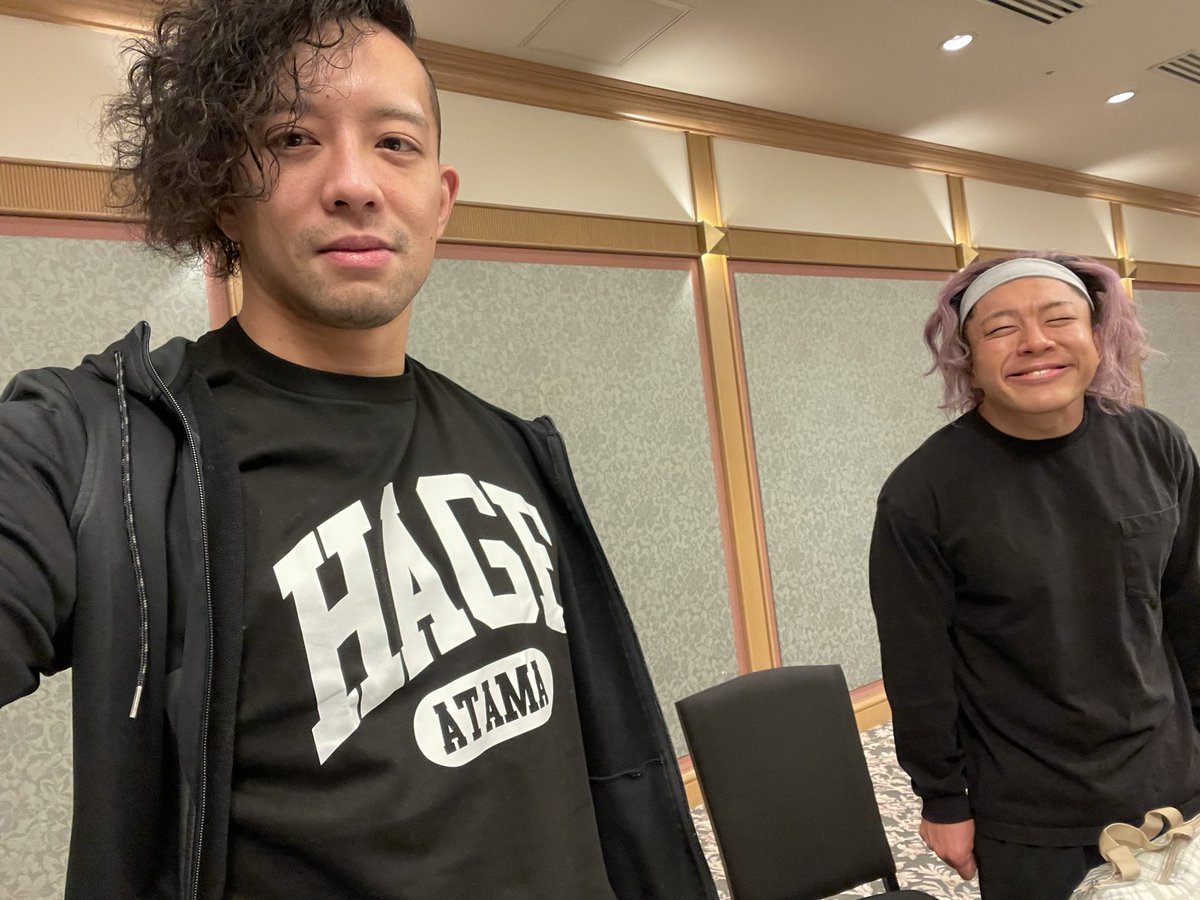 ニコプロでも見れるで。先輩が10周年祝ってムカつくTシャツくれたで。