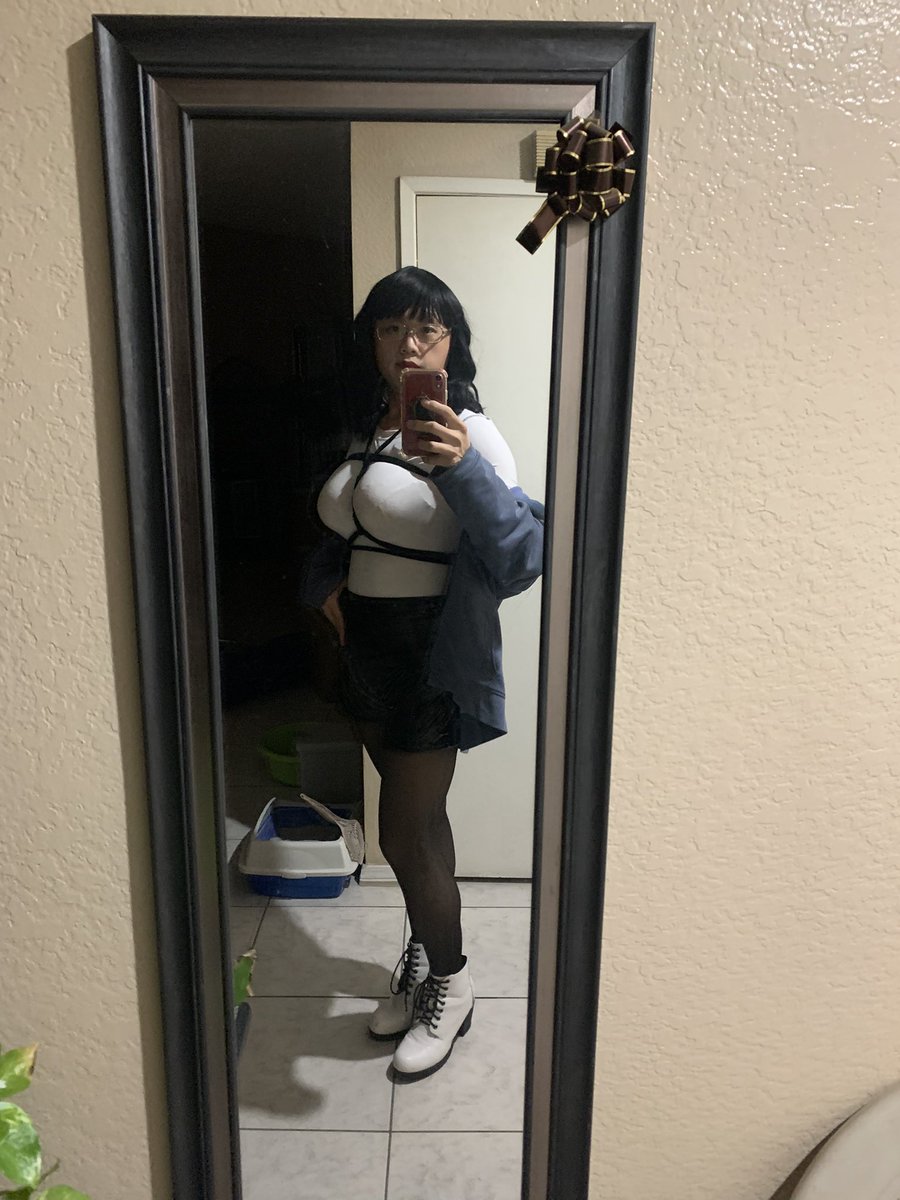 GhostInMind's tweet photo. shibari bra https://t.co/dagkzoLBUY