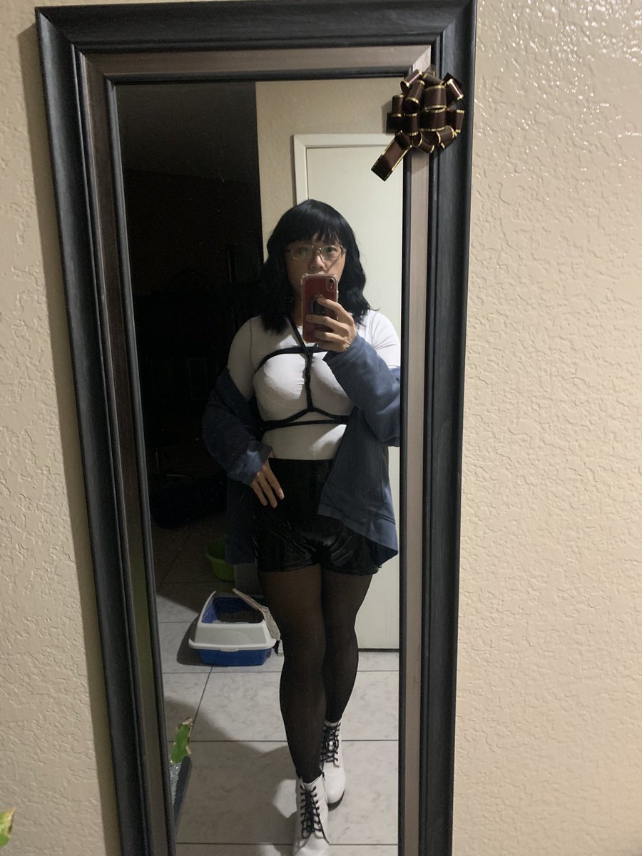 GhostInMind's tweet photo. shibari bra https://t.co/dagkzoLBUY