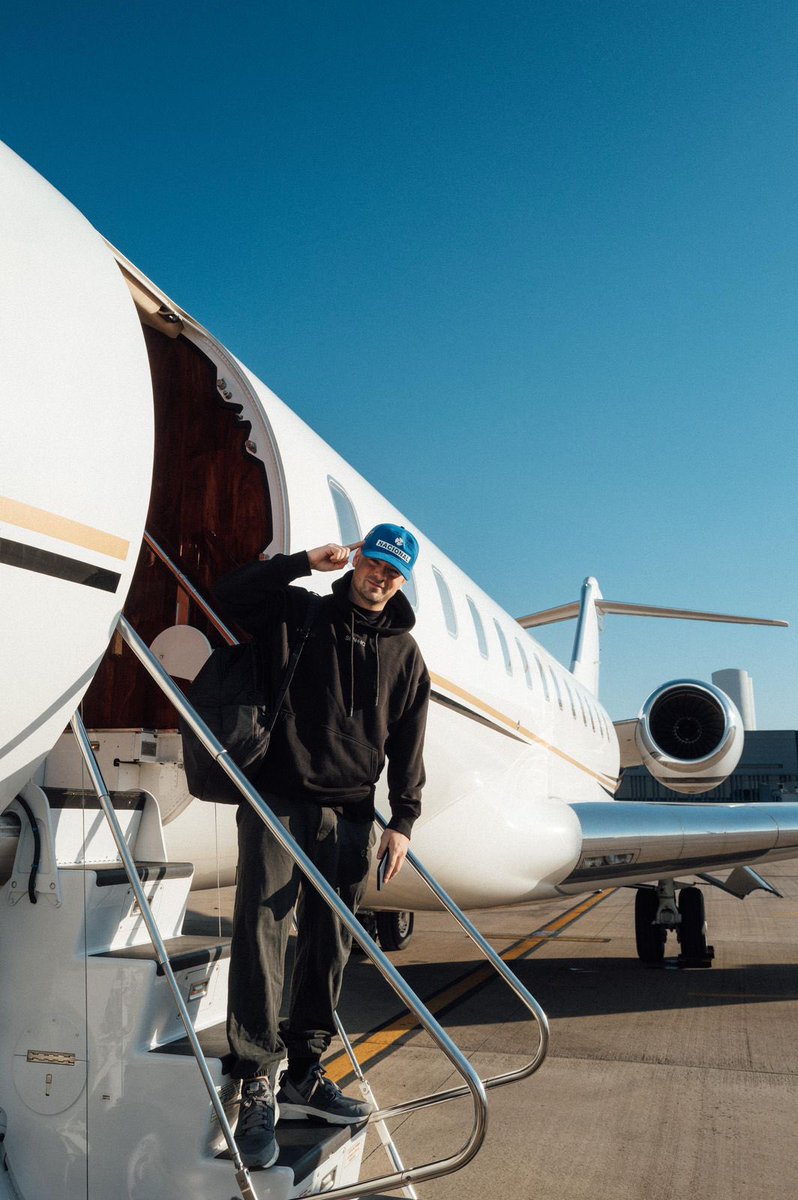 MartinGarrixBR's tweet photo. Welcome Martinho ❤️🇧🇷 https://t.co/4eIgkJ14jR
