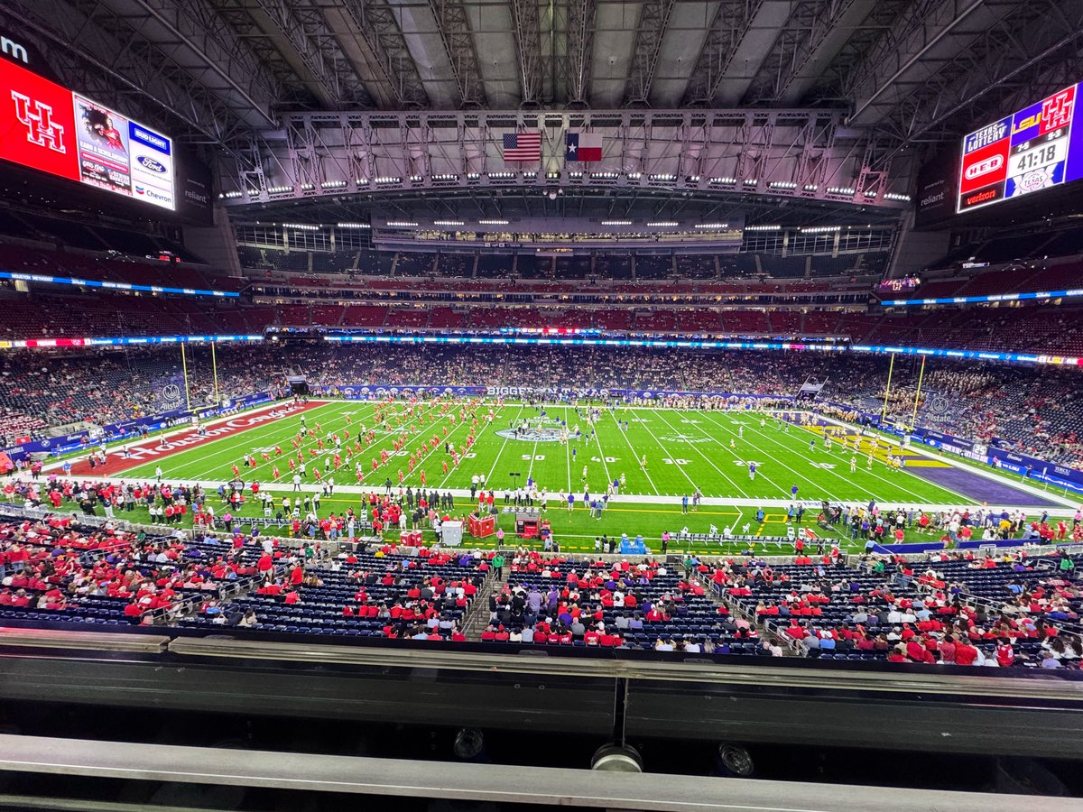 TheTexasJuan's tweet image. HOUSTON. GO COOGS