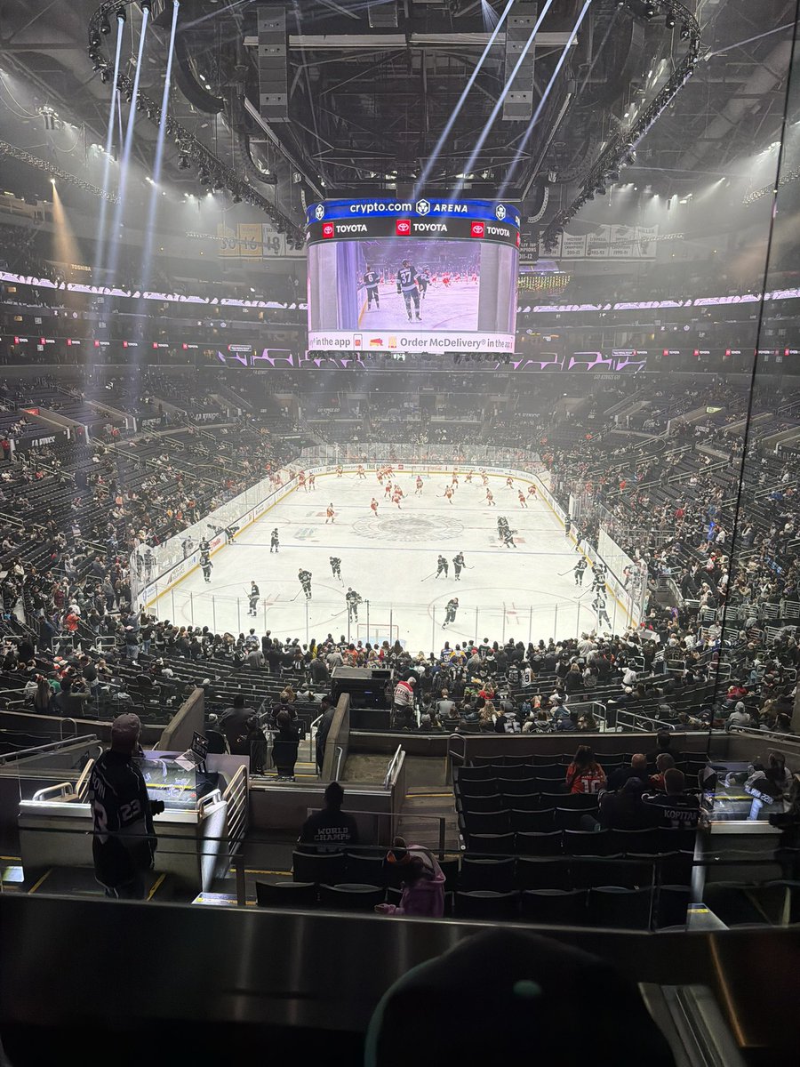 Saturday Night Professional Contest in LA