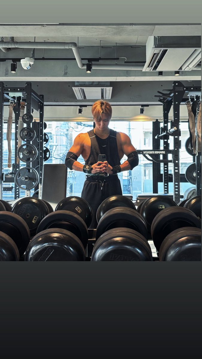 肩トレ終！ 怪我の調子もだいぶ良くなってきて、フリーウエイトも