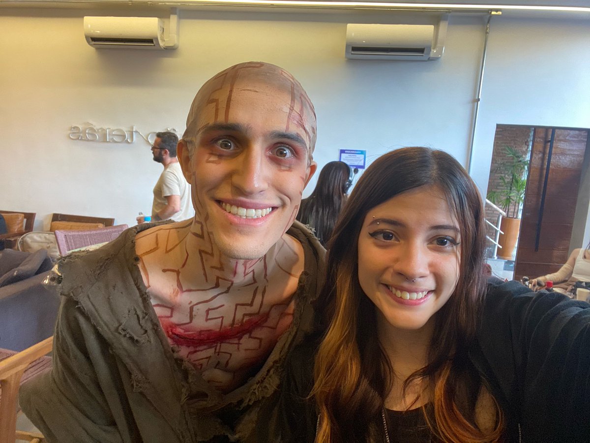 mistalaak's tweet photo. obrigada pessoal pelos ultimos meses 😭❤️ https://t.co/TJFmfvB0pE
