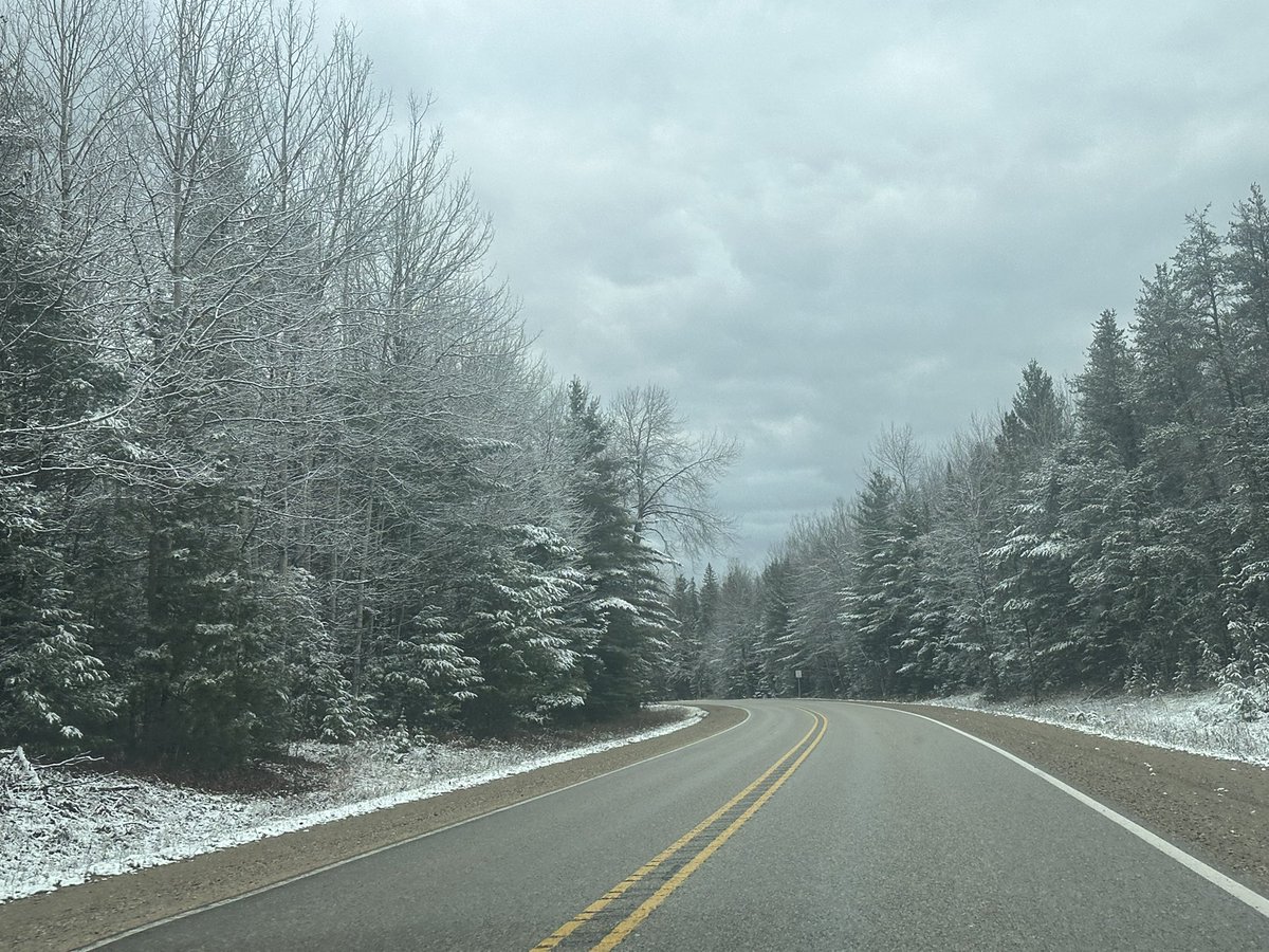 frootloopts's tweet photo. Up North https://t.co/SKAKzb0wSJ
