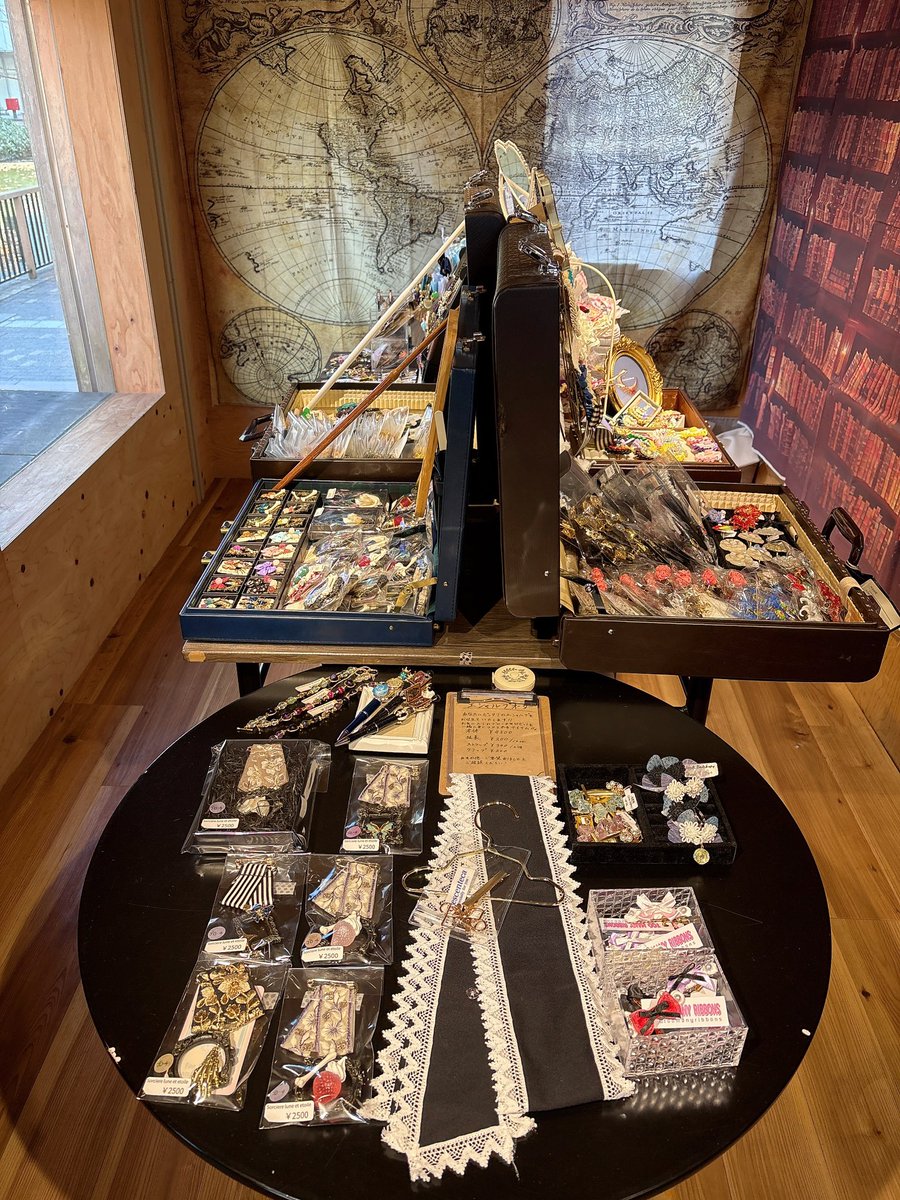 【lune et étoile vol.12】 FINALE
12月28日（日）11:00~16:00
ホリノテラス『OHAKO-ZA』

設営完了✅
ご来場お待ちしております❣️❣️❣️

#星月企画