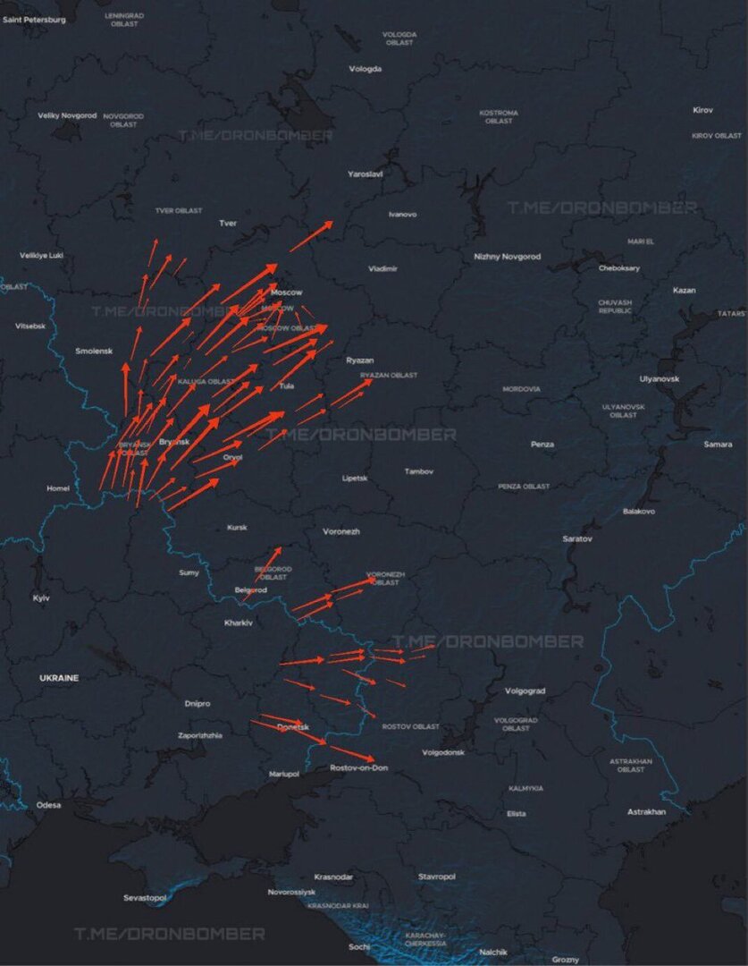 unprogramming's tweet image. Just in Moscow, 69 flights had to divert to other airports while 42 flights were canceled during tonight’s Ukrainian drone swarm attack against Western Russia.

Flights were also cancelled and diverted in other cities. instagr.am/p/DSykKToDCVX/