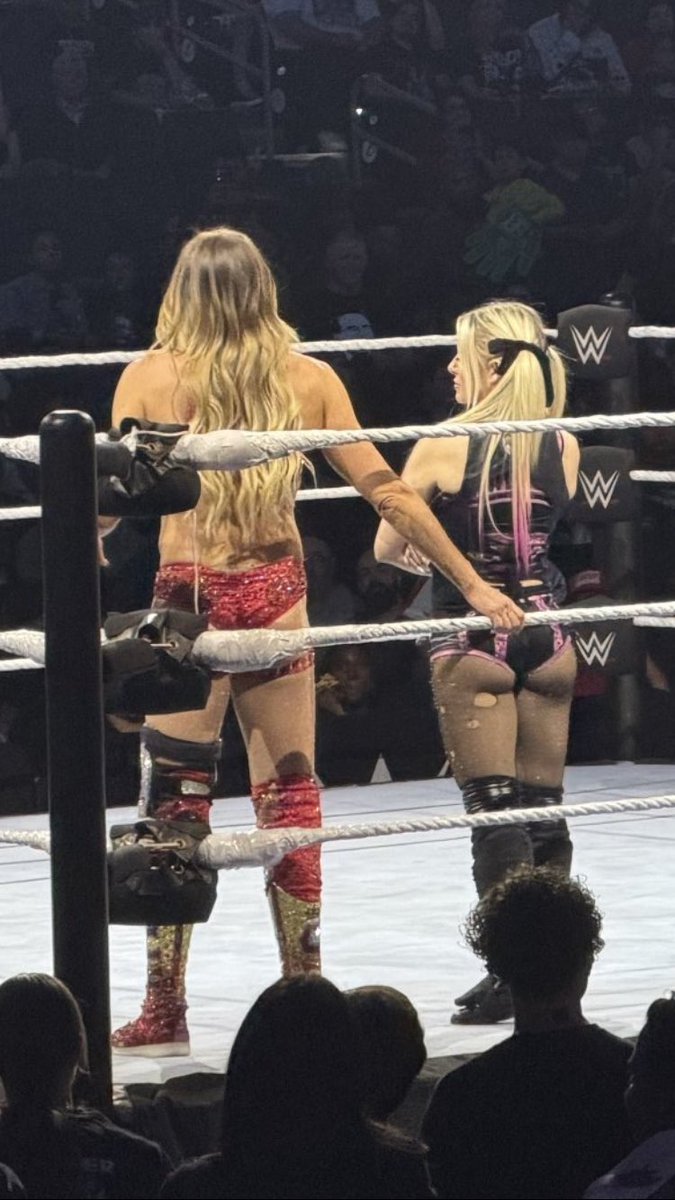 Charlexa have arrived in Tampa!!! 🫶