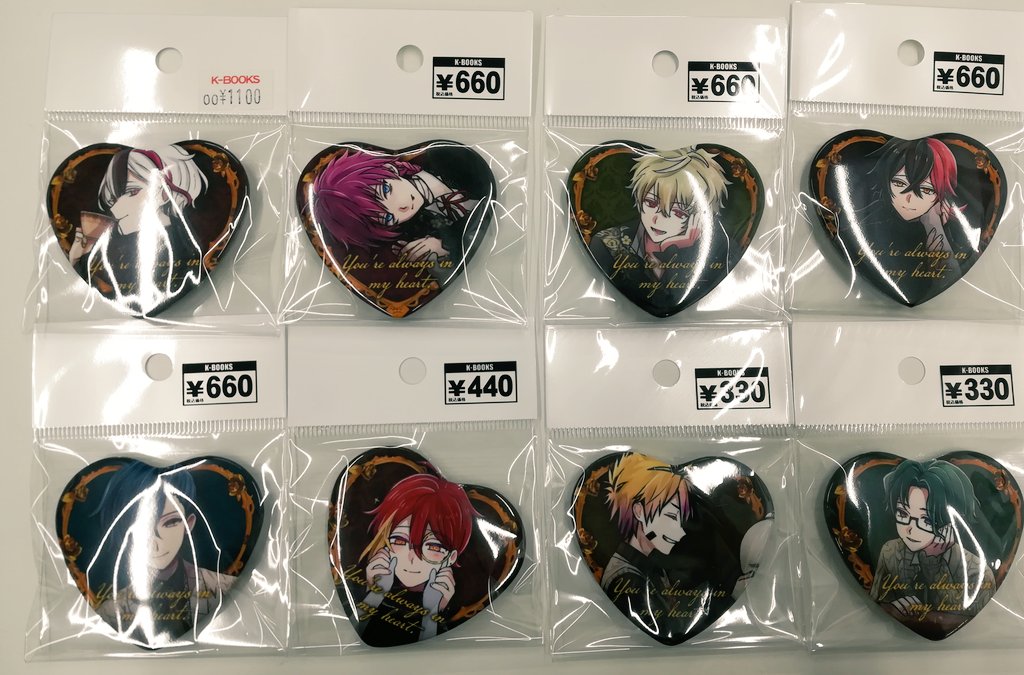 入荷情報】 あくねこ 悪魔執事と黒い猫 ミニアクスタやハート缶バッジ