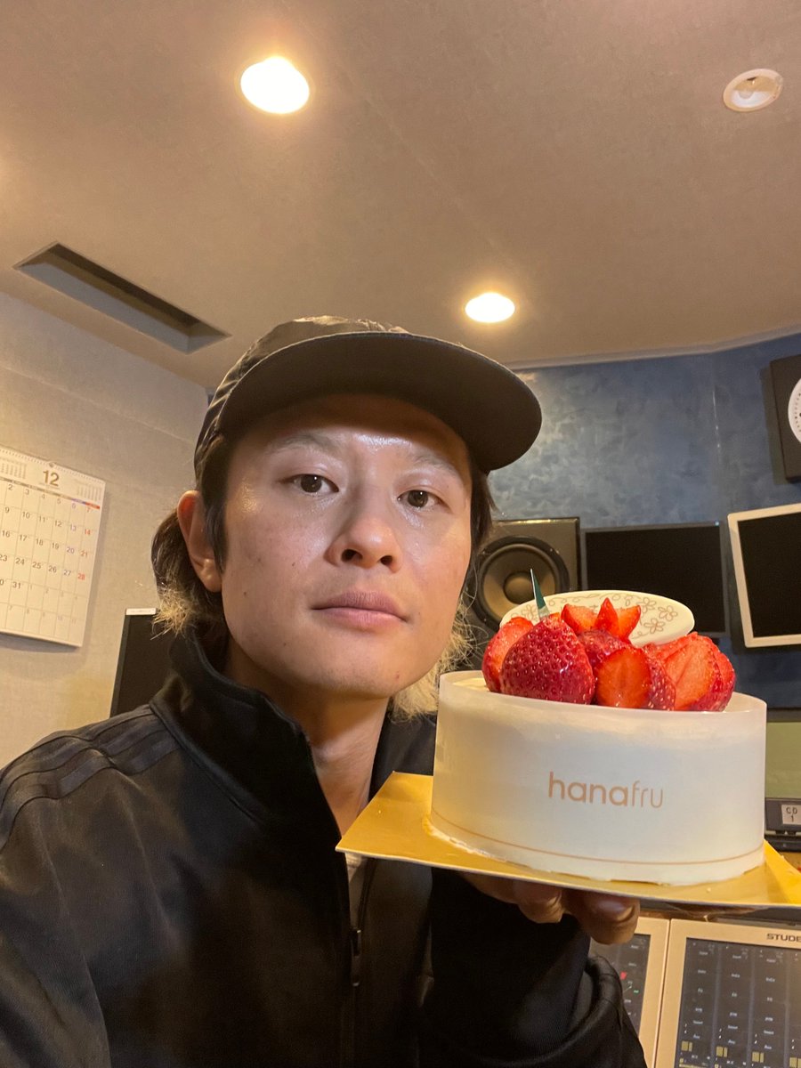 ひろさんページ 改めて… ひろさん スタッフさん 1年間お疲れさまでした✨楽しい放送を