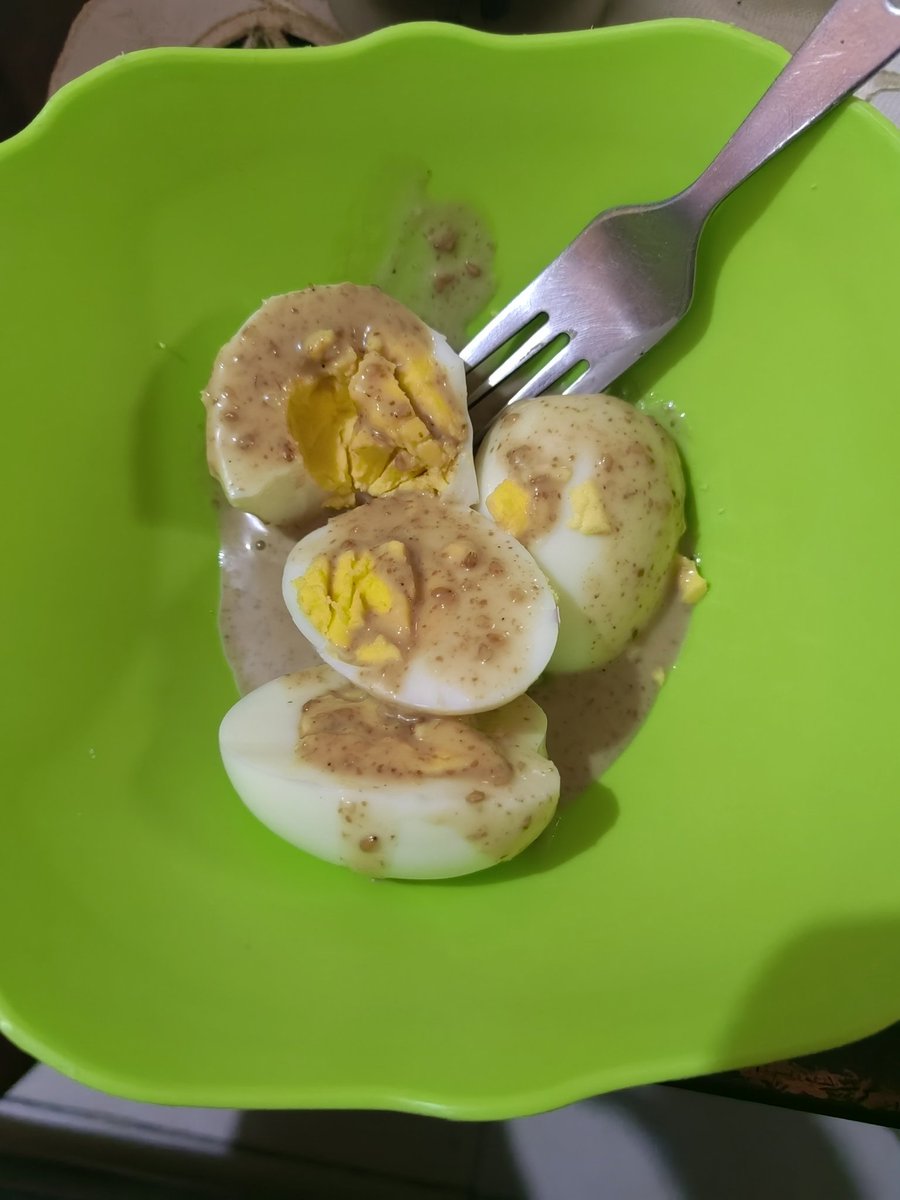Elsaprojennn's tweet photo. Kita liat, bertahan berapa lama sarapan kaya gini https://t.co/Gj6MV2rhl7