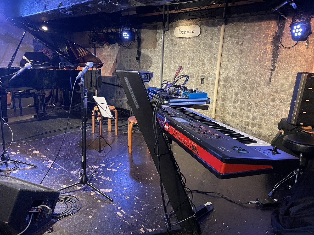 dd_studio's tweet image. 久し振りに巣(千鈴舎)から外に出て参りました